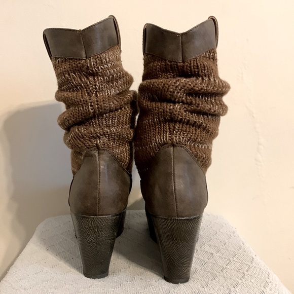 Muk Luks leg warmer style platform boots-NWOT- - Picture 3 of 11